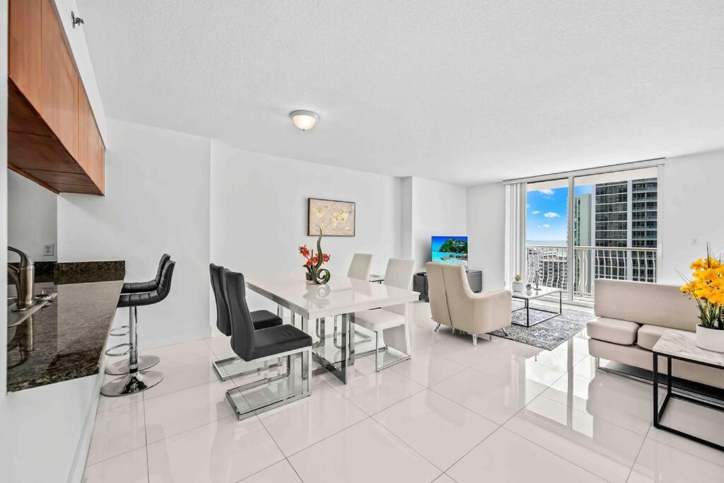 Luxurious 1 Bed Apartment In Brickell • Ocean View Miami Exterior photo