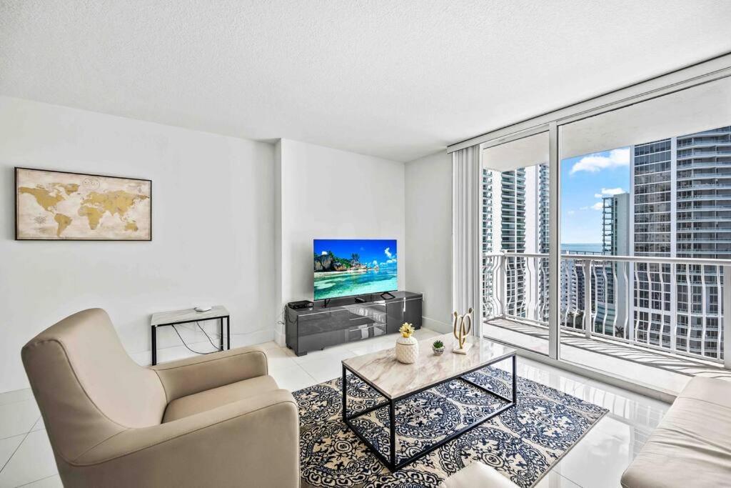 Luxurious 1 Bed Apartment In Brickell • Ocean View Miami Exterior photo