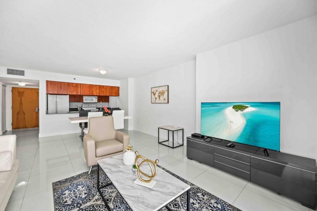 Luxurious 1 Bed Apartment In Brickell • Ocean View Miami Exterior photo